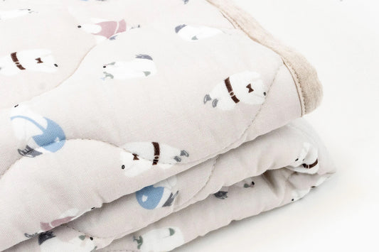 Nest Designs Small Quilted Bamboo Winter Blanket 3.2 TOG - Winter Skate