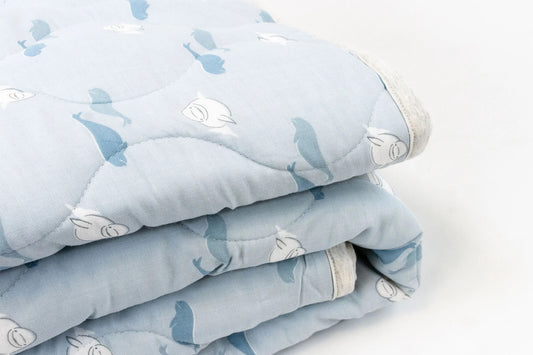 Nest Designs Large Quilted Bamboo Winter Blanket 3.2 TOG - Beluga Boogie