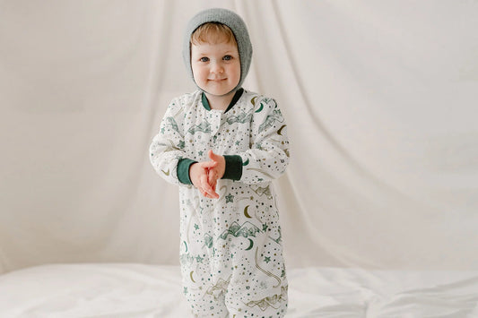 Nest Designs Organic Cotton Long Sleeve Footed Sleep Bag 1.0 TOG - Stars White