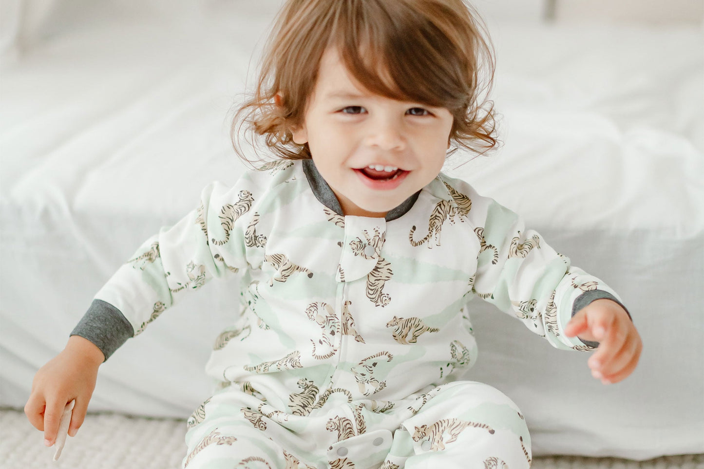 Nest Designs Avocado Bamboo Long Sleeve Footed Sleep Bag 1.0 TOG - Jungle Stripes