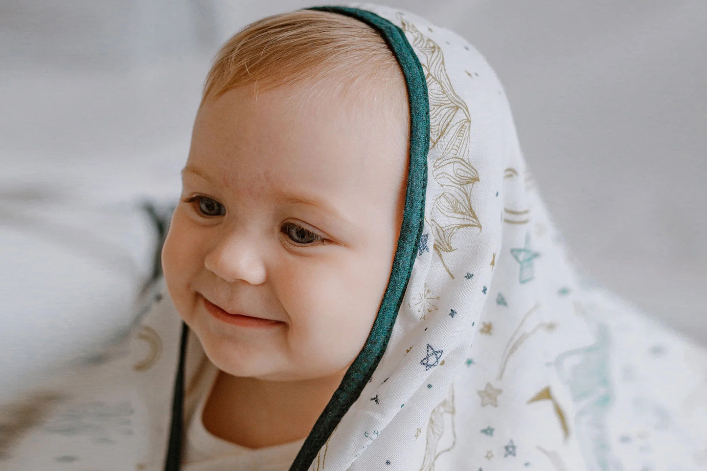 Nest Designs 4 layer Bamboo Nesting Baby Blanket - Stars White