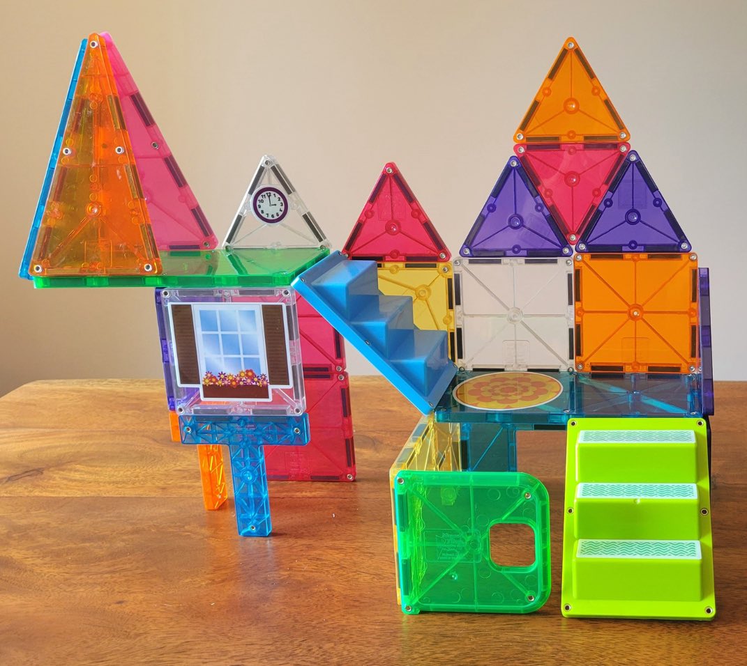 MAGNA-TILES House 28-Piece Set