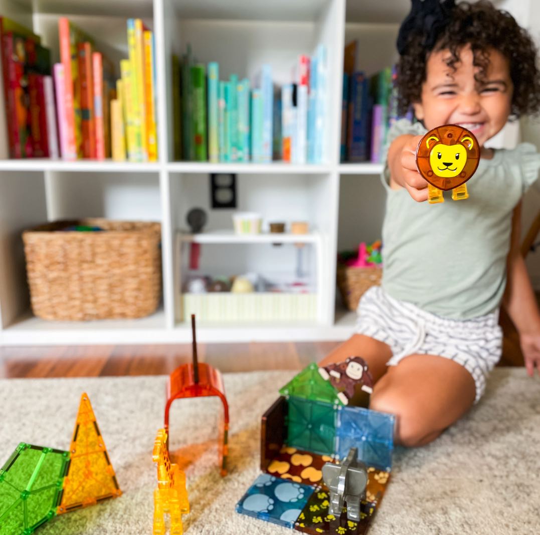 MAGNA-TILES Safari Animals 25-Piece Set