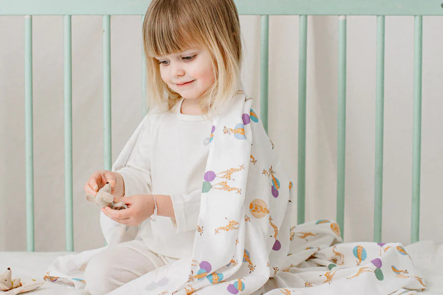 Nest Designs Bamboo Swaddle Blankie (Single) - Giraffe Shapes