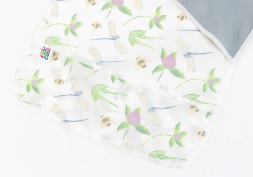 Nest Designs x Eric Carle 短袖防水围兜-花园飞行