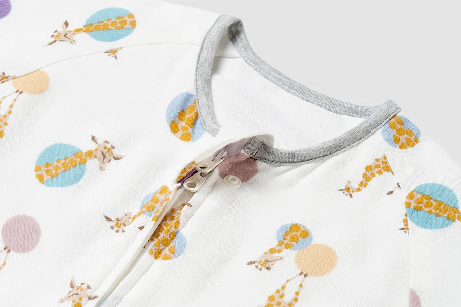 Nest Designs 0.6 TOG Bamboo Pima Long Sleeve Footed Sleep Bag - Giraffe Shapes