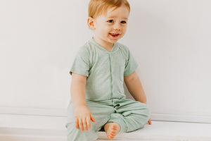 Nest Designs Bamboo Jersey Short Sleeve Romper - Pantone Harbor Grey