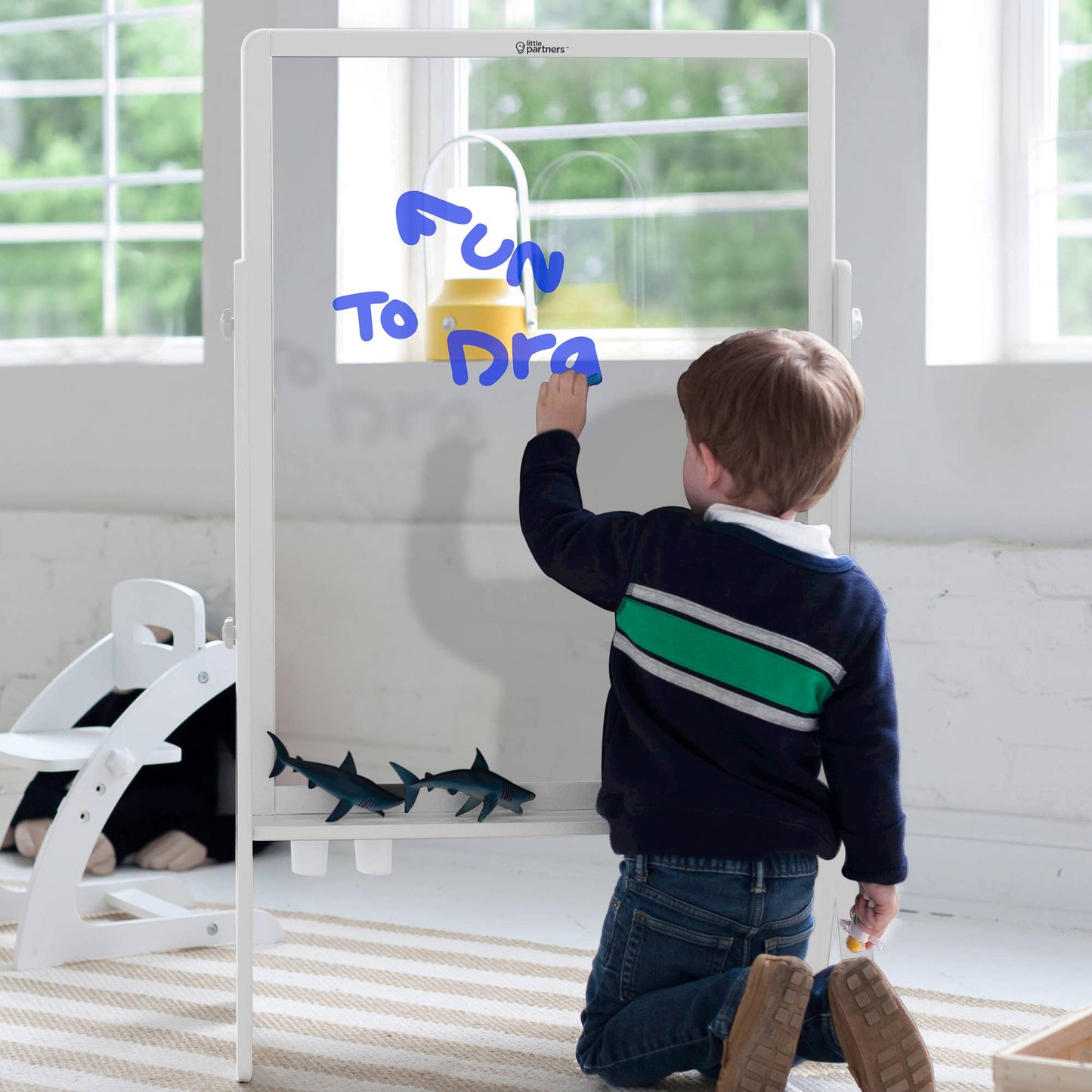 Little Partners Contempo Peek-A-Boo Art Easel - Soft White
