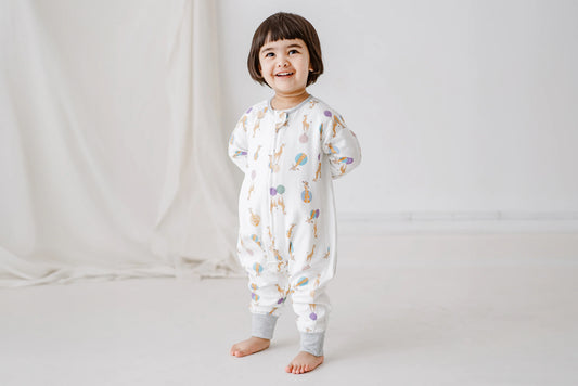 Nest Designs 0.6 TOG Bamboo Pima Long Sleeve Footed Sleep Bag - Giraffe Shapes