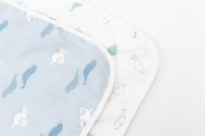 Nest Designs Burp ' n Bib (2 Pack) - Belugas