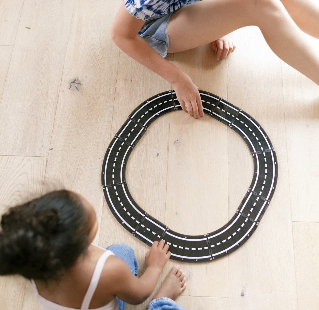 MAGNA-TILES XTRAS: Roads 12-Piece Set