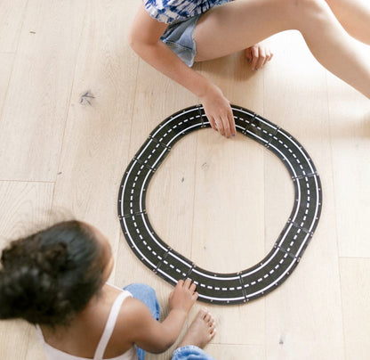 MAGNA-TILES XTRAS: Roads 12-Piece Set