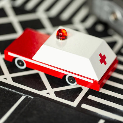 CANDYLAB Ambulance
