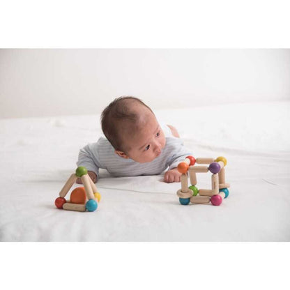 泰国PlanToys Triangle Clutching Toy