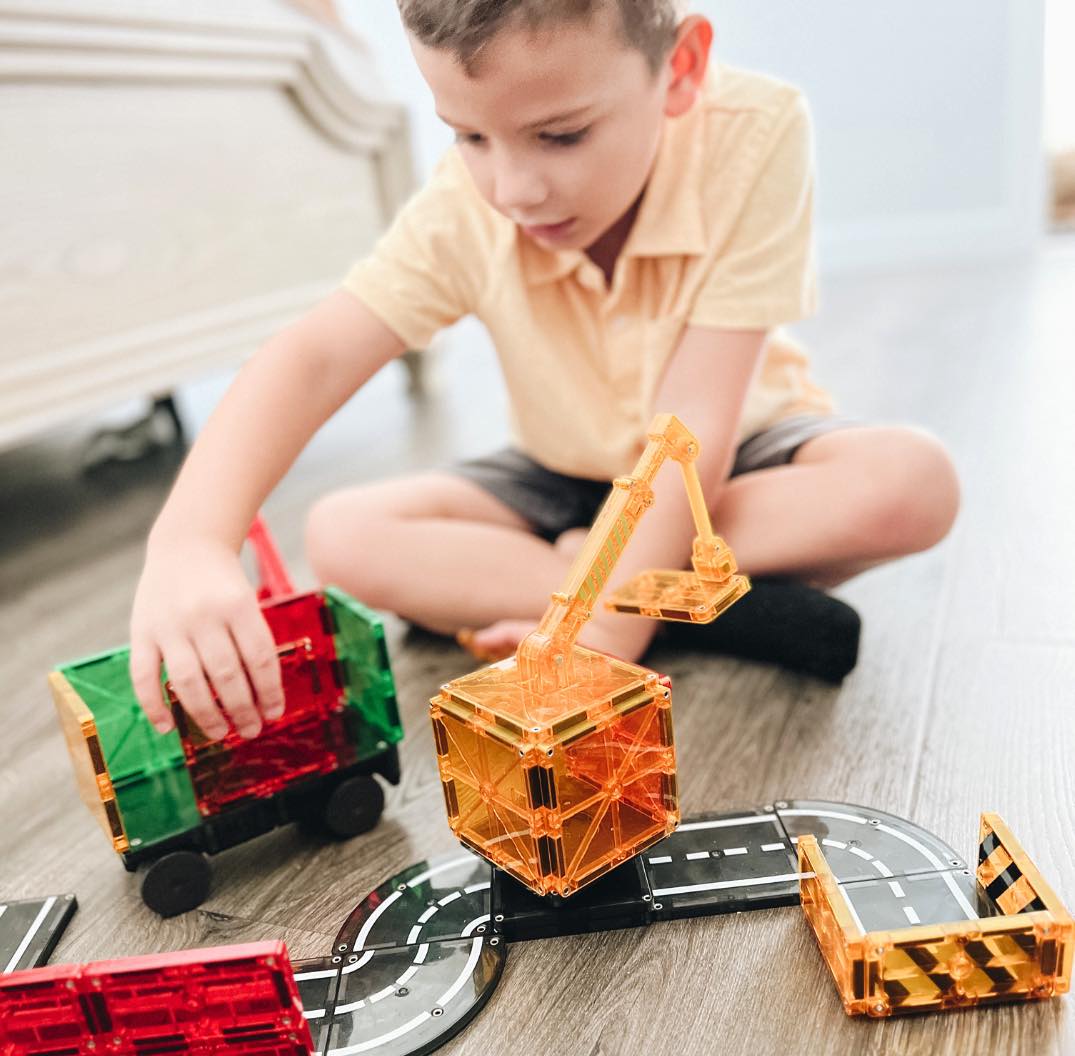 MAGNA-TILES Builder 32-Piece Set