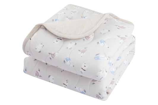 Nest Designs Small Quilted Bamboo Winter Blanket 3.2 TOG - Winter Skate